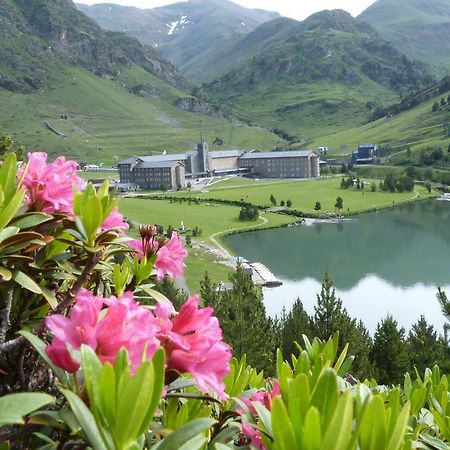 Apartaments Vall De Nuria Queralbs Bagian luar foto