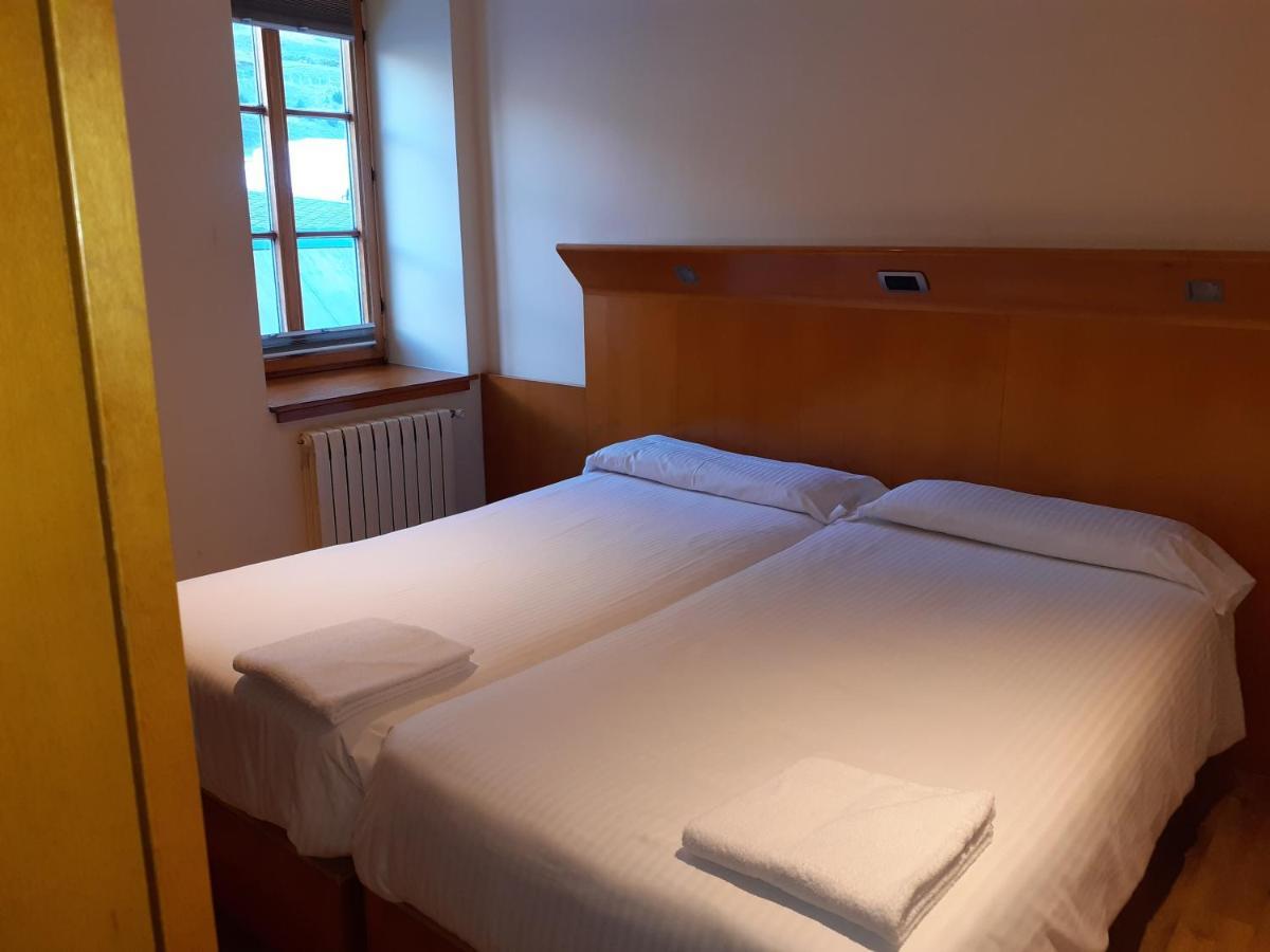 Apartaments Vall De Nuria Queralbs Bagian luar foto