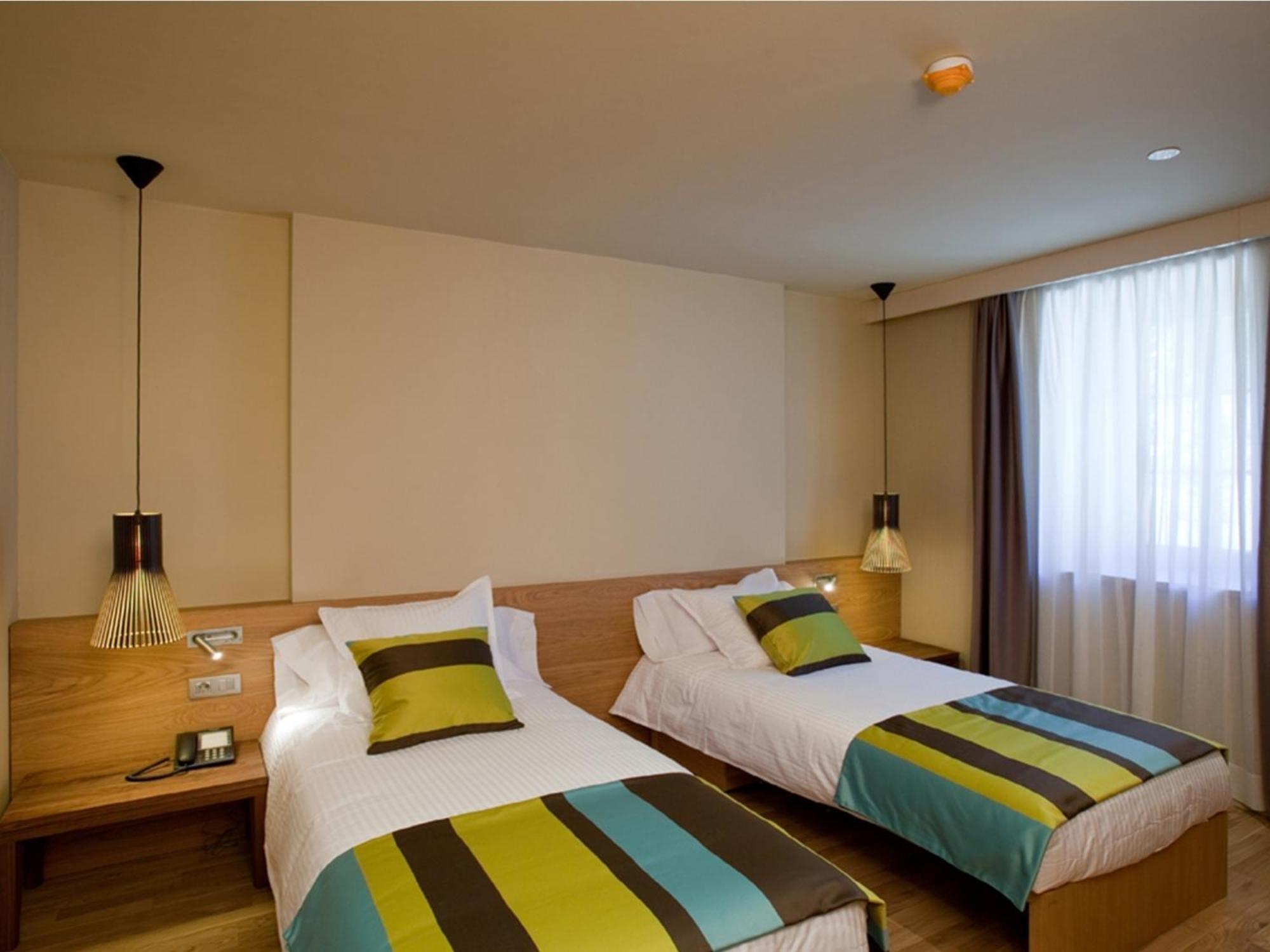Apartaments Vall De Nuria Queralbs Ruang foto