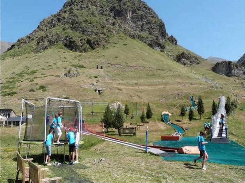 Apartaments Vall De Nuria Queralbs Bagian luar foto