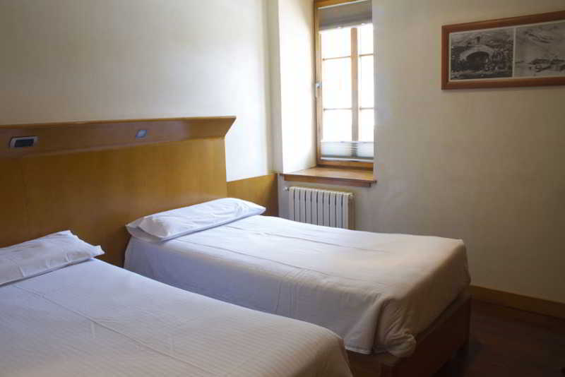Apartaments Vall De Nuria Queralbs Bagian luar foto